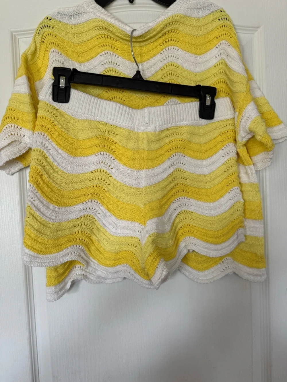 Jessica Simpson Yellow and White Knit Wave-Stripe Skort Shorts